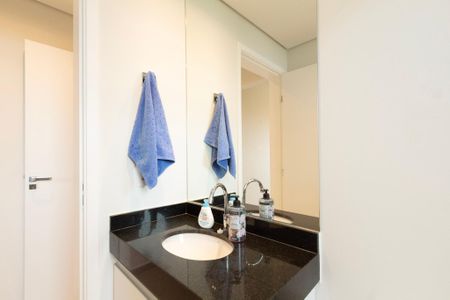 Apartamento para alugar com 70m², 2 quartos e 2 vagas Apartamento para alugar com 70m², 2 quartos e 2 vagasBanheiro Suíte