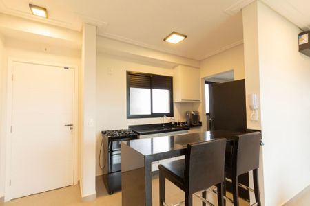 Apartamento para alugar com 70m², 2 quartos e 2 vagas Apartamento para alugar com 70m², 2 quartos e 2 vagasCozinha