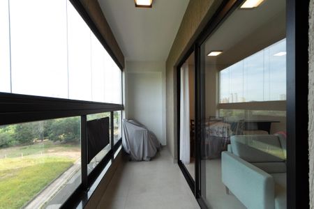 Apartamento para alugar com 70m², 2 quartos e 2 vagas Apartamento para alugar com 70m², 2 quartos e 2 vagasVaranda Sala