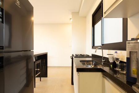 Apartamento para alugar com 70m², 2 quartos e 2 vagas Apartamento para alugar com 70m², 2 quartos e 2 vagasCozinha