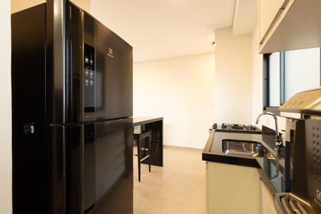Apartamento para alugar com 70m², 2 quartos e 2 vagas Apartamento para alugar com 70m², 2 quartos e 2 vagasCozinha