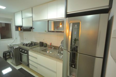 Apartamento à venda com 53m², 2 quartos e 1 vagaCozinha 