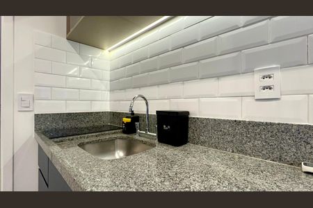 Studio para alugar com 23m², 1 quarto e sem vaga Studio para alugar com 23m², 1 quarto e sem vagaCozinha