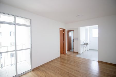 Sala de apartamento para alugar com 2 quartos, 45m² em Jardim Alvorada, Contagem