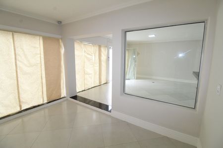 Sala 2 de casa para alugar com 4 quartos, 180m² em Jardim Sao Dimas, São José dos Campos