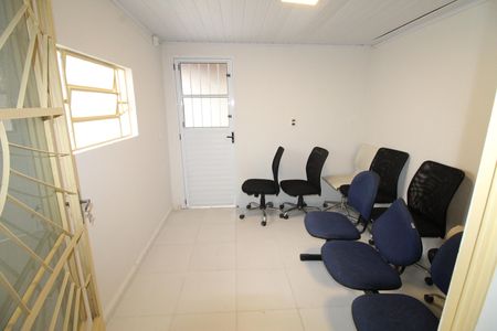 Casa para alugar com 180m², 4 quartos e 3 vagasEdícula