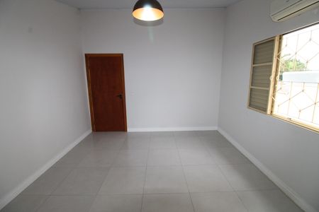Casa para alugar com 180m², 4 quartos e 3 vagasSuperior Quarto 2
