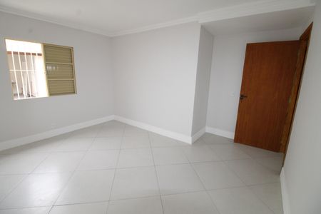 Casa para alugar com 180m², 4 quartos e 3 vagasQuarto 1