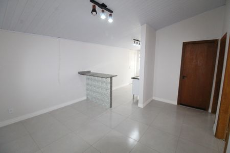 Casa para alugar com 180m², 4 quartos e 3 vagasSuperior Sala