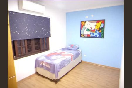 Foto 10 de casa para alugar com 3 quartos, 246m² em Parque Edu Chaves, São Paulo