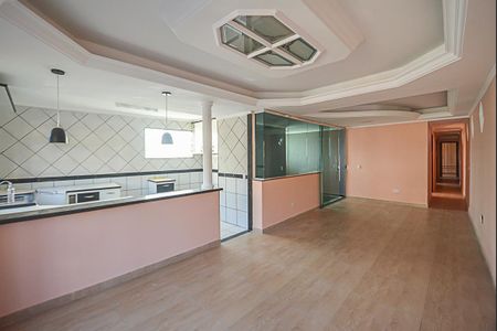 Casa à venda com 70m², 3 quartos e 1 vagaSala