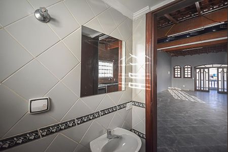 Casa à venda com 70m², 3 quartos e 1 vagaBanheiro de serviço