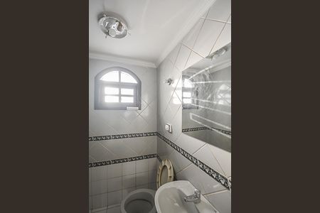 Casa à venda com 70m², 3 quartos e 1 vagaBanheiro de serviço