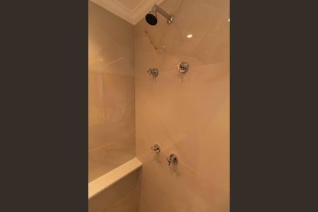 Apartamento para alugar com 25m², 0 quarto e sem vaga Apartamento para alugar com 25m², 0 quarto e sem vagaBanheiro