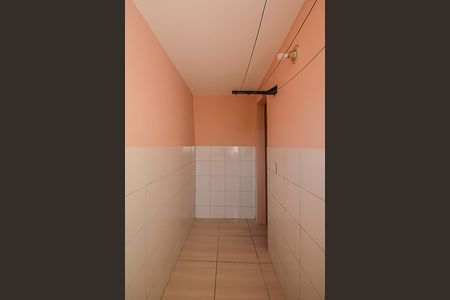 Casa à venda com 50m², 2 quartos e 1 vagaÁrea de Serviço