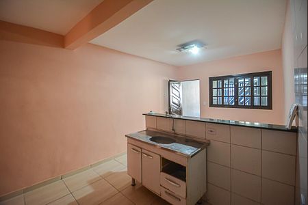Casa à venda com 50m², 2 quartos e 1 vagaSala/Cozinha