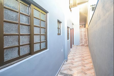 Casa à venda com 50m², 2 quartos e 1 vagaÁrea de Serviço
