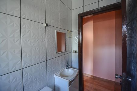 Casa à venda com 50m², 2 quartos e 1 vagaBanheiro 2