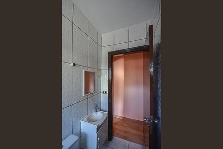 Casa à venda com 50m², 2 quartos e 1 vagaBanheiro 2