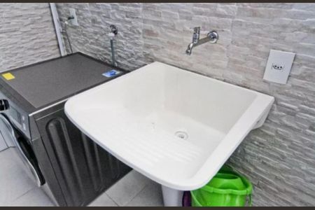 Foto 10 de casa para alugar com 3 quartos, 480m² em Vila Palmeiras, São Paulo