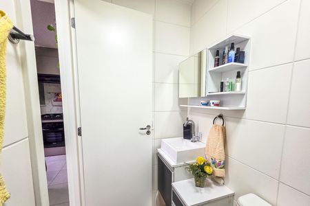 Apartamento à venda com 33m², 2 quartos e sem vaga Apartamento à venda com 33m², 2 quartos e sem vagaBanheiro