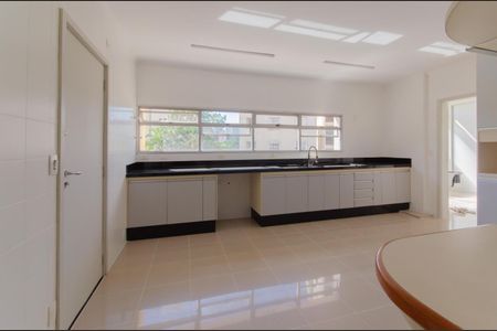 Apartamento para alugar com 182m², 3 quartos e 1 vagaFoto 30