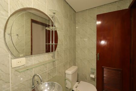 Casa à venda com 94m², 3 quartos e 2 vagasBanheiro da Suíte 3