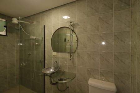 Casa à venda com 94m², 3 quartos e 2 vagasBanheiro da Suíte 3