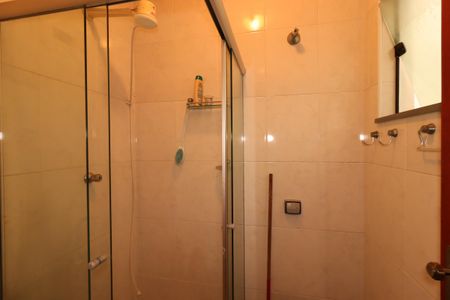 Casa à venda com 94m², 3 quartos e 2 vagasBanheiro da Suíte 1
