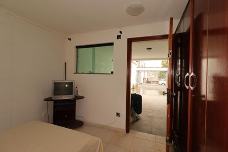 Casa à venda com 94m², 3 quartos e 2 vagasSuíte 3