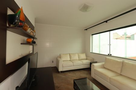 Sala de casa à venda com 3 quartos, 94m² em Vila Eldizia, Santo André