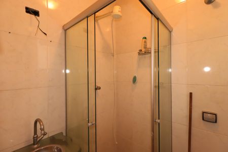 Casa à venda com 94m², 3 quartos e 2 vagasBanheiro da Suíte 1