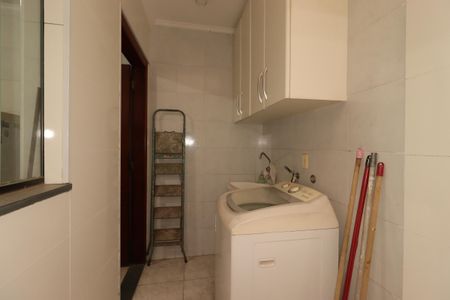 Casa à venda com 94m², 3 quartos e 2 vagasÁrea de Serviço