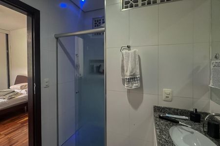Casa para alugar com 170m², 5 quartos e 7 vagas