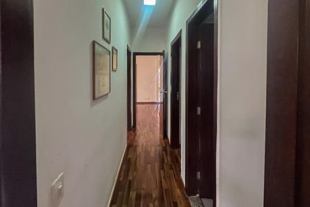 Casa para alugar com 170m², 5 quartos e 7 vagas