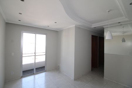 Sala de apartamento para alugar com 3 quartos, 60m² em Vila Amélia, São Paulo