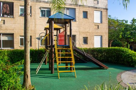 Apartamento para alugar com 50m², 2 quartos e 1 vagaÁrea comum - Playground