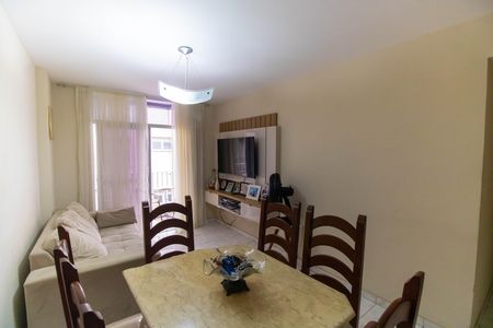 Apartamento à venda com 154m², 3 quartos e 1 vaga Apartamento à venda com 154m², 3 quartos e 1 vagaSala