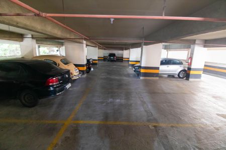Apartamento à venda com 154m², 3 quartos e 1 vaga Apartamento à venda com 154m², 3 quartos e 1 vagaGaragem