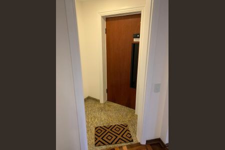Apartamento para alugar com 160m², 4 quartos e 3 vagasFoto 01