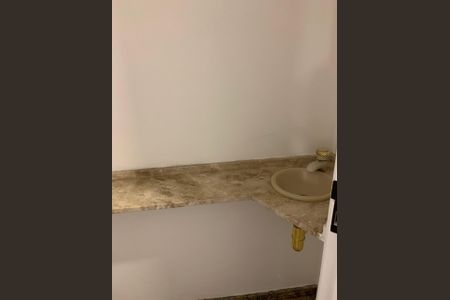 Apartamento para alugar com 160m², 4 quartos e 3 vagasFoto 01