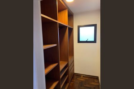 Apartamento para alugar com 160m², 4 quartos e 3 vagasFoto 01