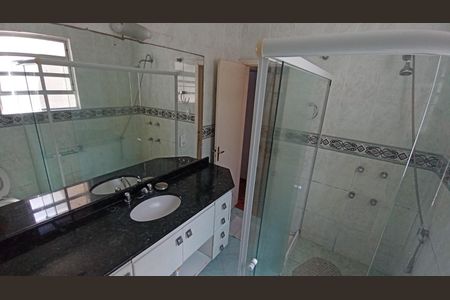 Apartamento à venda com 140m², 2 quartos e sem vaga Apartamento à venda com 140m², 2 quartos e sem vagaBanheiro
