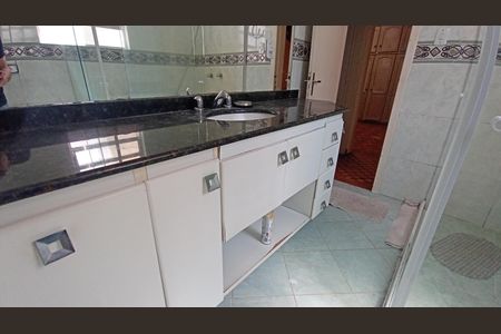 Apartamento à venda com 140m², 2 quartos e sem vaga Apartamento à venda com 140m², 2 quartos e sem vagaCozinha