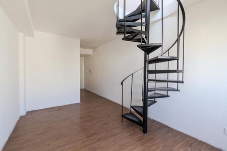 Sala de apartamento à venda com 1 quarto, 43m² em Centro Histórico, Porto Alegre