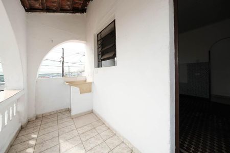 Casa para alugar com 80m², 2 quartos e 2 vagasÁrea de Serviço