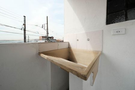 Casa para alugar com 80m², 2 quartos e 2 vagasÁrea de Serviço