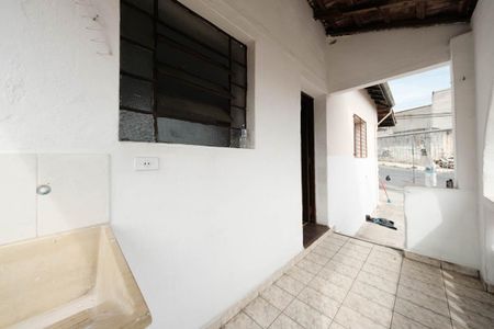 Casa para alugar com 80m², 2 quartos e 2 vagasÁrea de Serviço