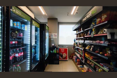 Apartamento à venda com 85m², 1 quarto e 1 vaga Apartamento à venda com 85m², 1 quarto e 1 vagaMini Mercado
