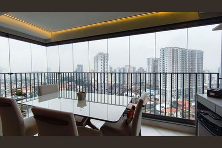 Apartamento à venda com 85m², 1 quarto e 1 vaga Apartamento à venda com 85m², 1 quarto e 1 vagaVaranda